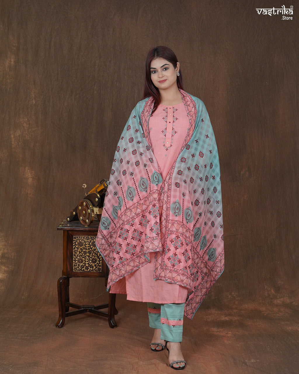 Meher Gath Kahdaai Kurti Set